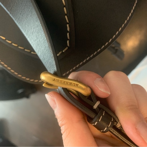 Authentic fully leather burberry backpack/rucksack - Picture 9 of 12